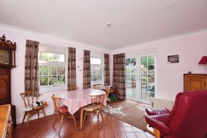 Photo 16- click for photo gallery